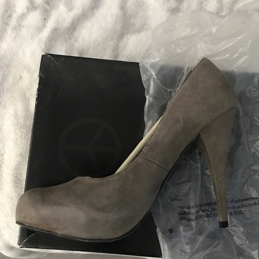 Steve Madden heels